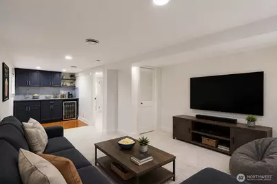 6408 Francis Avenue N, Seattle, WA 98103 - Photo 30