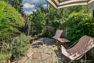 418 16th Ave E, Seattle, WA 98112 - Photo 12