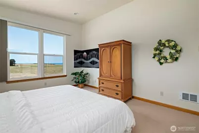 645 Monterey Avenue, Coupeville, WA 98239 - Photo 20
