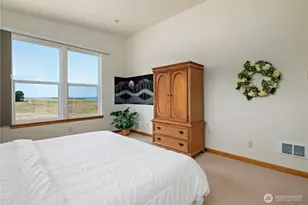 645 Monterey Ave, Coupeville, WA 98239 - Photo 20