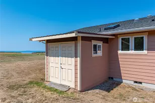 645 Monterey Ave, Coupeville, WA 98239 - Photo 36