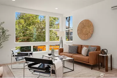 721 15th Avenue #A, Seattle, WA 98122 - Photo 4