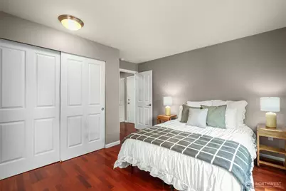 2413 NW 59th Street #E201, Seattle, WA 98107 - Photo 10