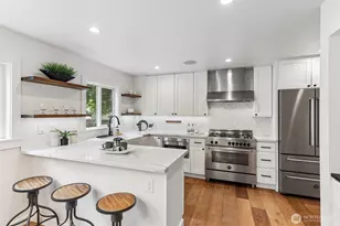 1302 NW 90th St, Seattle, WA 98117 - Photo 6