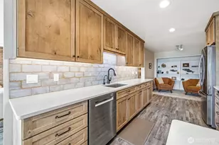 1800 Skyline Way, Anacortes, WA 98221 - Photo 6