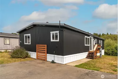 1320 N Oak Harbor Street #190, Oak Harbor, WA 98277 - Photo 2