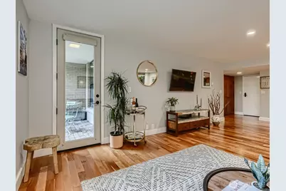 201 Galer Street #163, Seattle, WA 98109 - Photo 6