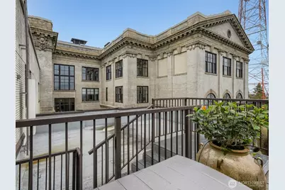 201 Galer Street #163, Seattle, WA 98109 - Photo 22