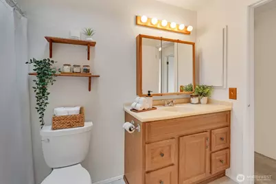 5059 33rd Court NE, Tacoma, WA 98422 - Photo 16