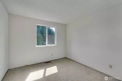 5059 33rd Court NE, Tacoma, WA 98422 - Photo 18
