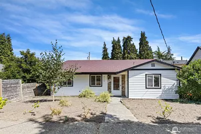 8414 47th Ave S, Seattle, WA 98118 - Photo 4