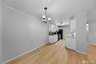 1251 Nevada St, Bellingham, WA 98229 - Photo 10