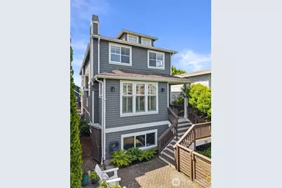 721 N 79th Street, Seattle, WA 98103 - Photo 2