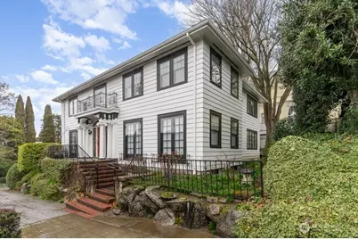 2906 Harvard Avenue E, Seattle, WA 98102 - Photo 32