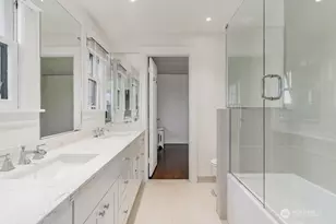 2906 Harvard Ave E, Seattle, WA 98102 - Photo 20