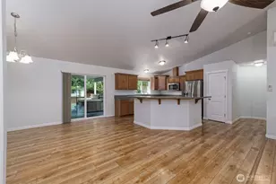 2617 E Harstine Island Rd N, Shelton, WA 98584 - Photo 12