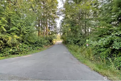 2617 E Harstine Island Road N, Shelton, WA 98584 - Photo 2