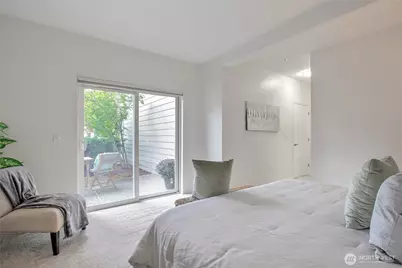22471 SE 38th Terrace #1419, Issaquah, WA 98029 - Photo 16