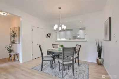 22471 SE 38th Terrace #1419, Issaquah, WA 98029 - Photo 10