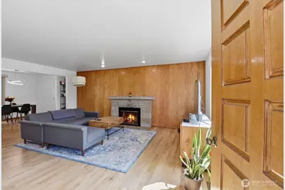 20621 78th Place W, Edmonds, WA 98026 - Photo 2