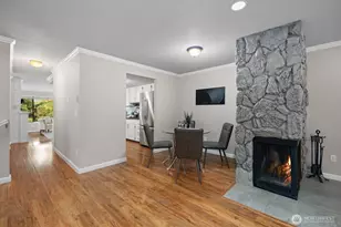 7639 SE 29th St, Mercer Island, WA 98040 - Photo 6