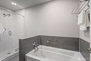 7639 SE 29th St, Mercer Island, WA 98040 - Photo 24
