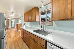 13720 13th Ave Ct E, Tacoma, WA 98445 - Photo 6