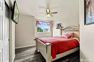 211 177th St E, Spanaway, WA 98387 - Photo 12