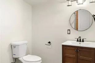 801 E 2nd St, Aberdeen, WA 98520 - Photo 32