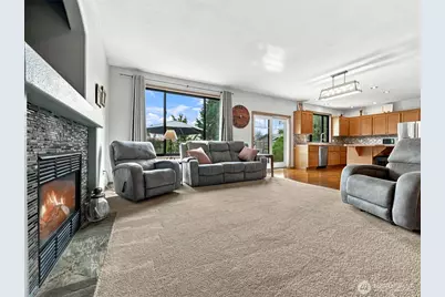 15902 65th Street Ct E, Sumner, WA 98390 - Photo 4