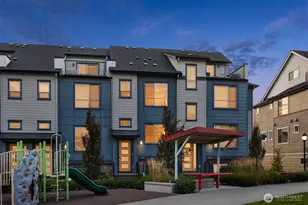 1053 6th Walk NE, Issaquah, WA 98029 - Photo 1
