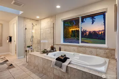 16315 Inglewood Place NE, Kenmore, WA 98028 - Photo 22