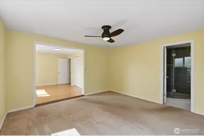21725 85th Place W, Edmonds, WA 98026 - Photo 38
