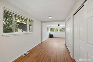 21725 85th Pl W, Edmonds, WA 98026 - Photo 32