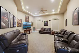 9704 304th St E, Graham, WA 98338 - Photo 4