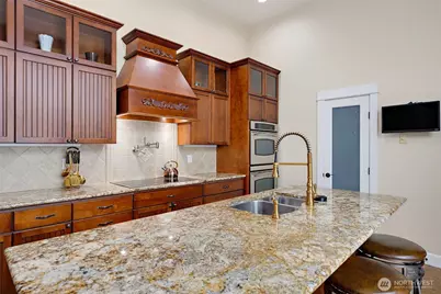 9704 304th Street E, Graham, WA 98338 - Photo 14