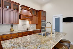9704 304th St E, Graham, WA 98338 - Photo 14