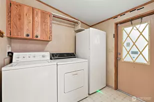 8205 9th Ave E, Tacoma, WA 98404 - Photo 14