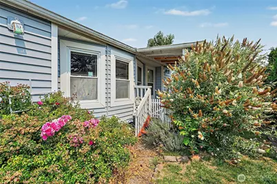 8205 9th Avenue E #23, Tacoma, WA 98404 - Photo 2