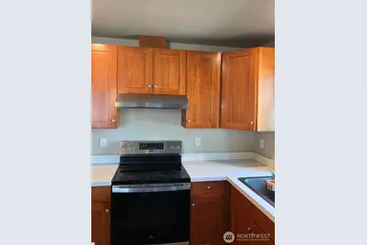 3704 W F Street, Bremerton, WA 98312 - Photo 8