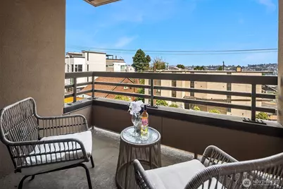 700 Crockett Street #104, Seattle, WA 98109 - Photo 22