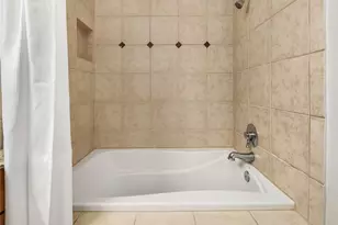 700 Crockett St, Seattle, WA 98109 - Photo 24