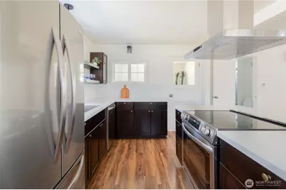 9028 Highland Avenue SW, Lakewood, WA 98498 - Photo 8