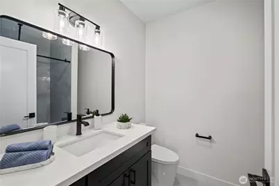 15705 62nd Avenue NE, Kenmore, WA 98028 - Photo 32