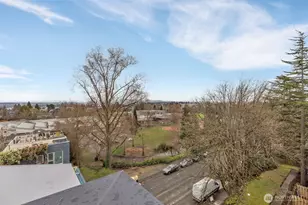 427 19th Ave E, Seattle, WA 98112 - Photo 28