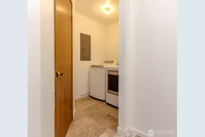 13336 35th Avenue S, Tukwila, WA 98168 - Photo 16