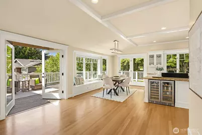 10030 NE 110th Street, Kirkland, WA 98033 - Photo 12