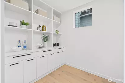 12011 36th Avenue NE, Seattle, WA 98125 - Photo 10