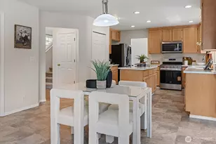 10325 SE 185th Pl, Renton, WA 98055 - Photo 14