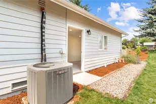 4019 NE 17th St, Renton, WA 98056 - Photo 34
